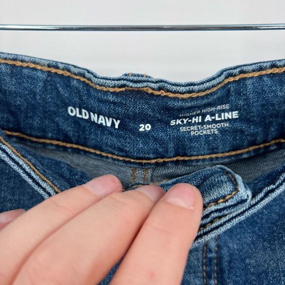 NWT‎ Old Navy Sky Hi A Line Short Shorts Size 20 - Picture 5 of 7